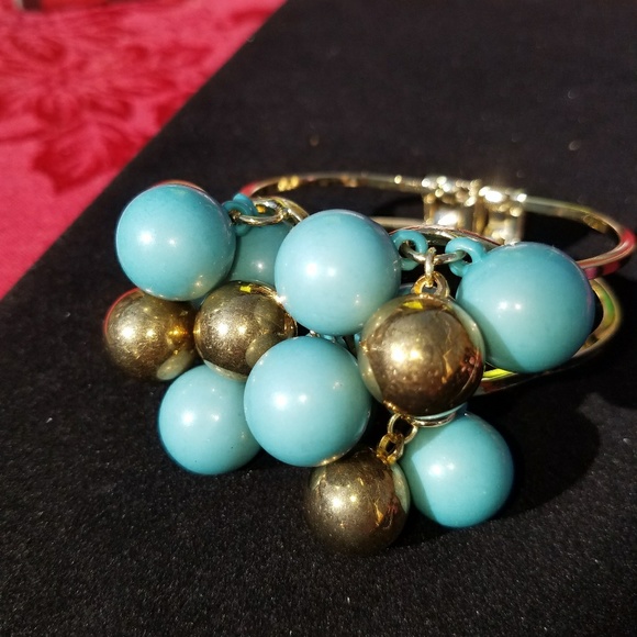 Chunky gypsy cuff bracelet - Picture 3 of 4